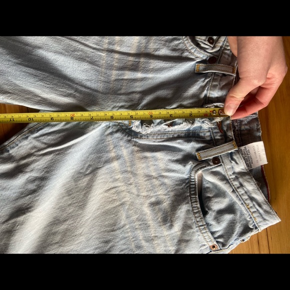 Vintage Mom Jeans - Picture 4 of 10